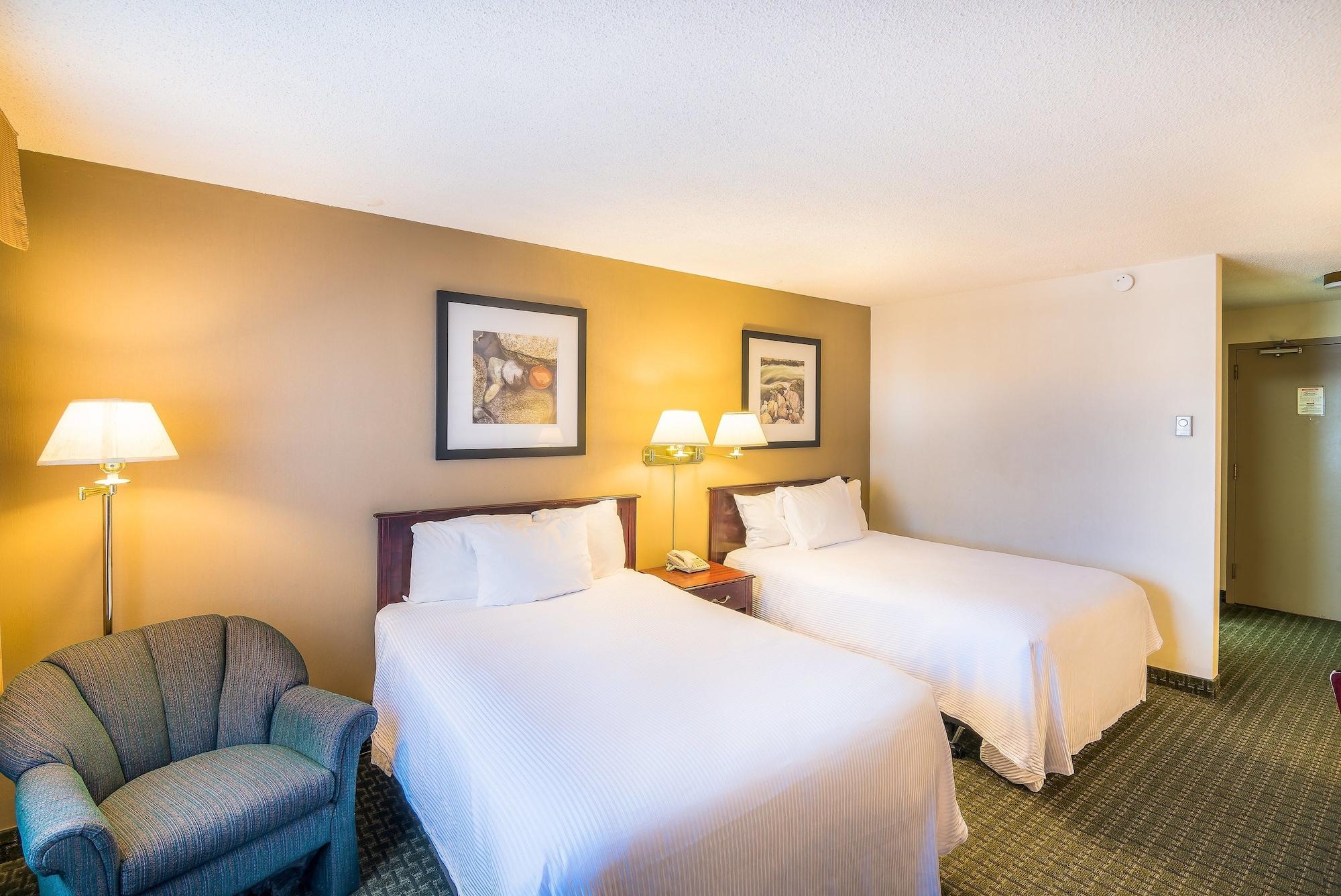 Ramada By Wyndham Thunder Bay Airlane Hotel المظهر الخارجي الصورة