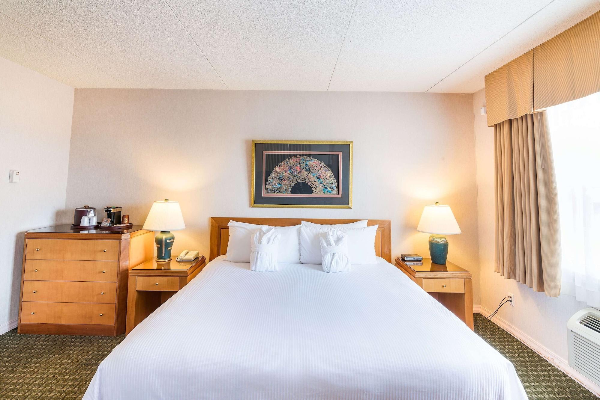 Ramada By Wyndham Thunder Bay Airlane Hotel المظهر الخارجي الصورة